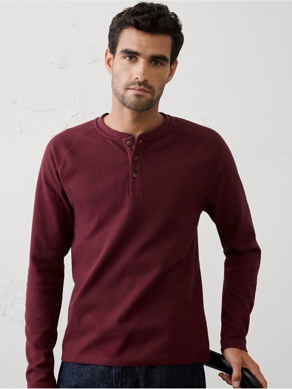 Banana Republic Men's Long Sleeve Waffle Henley - Burgundy